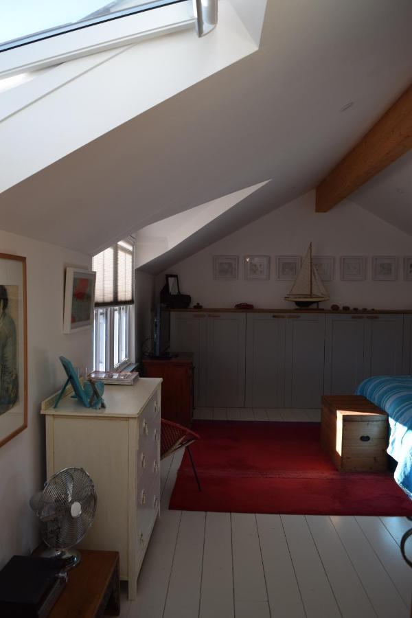 Bed and Breakfast 6 Trungle Terrace Paul Esterno foto